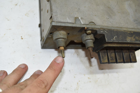 Mopar 1971 - 1974 B-Body AM Radio Chrysler Solid State Bench