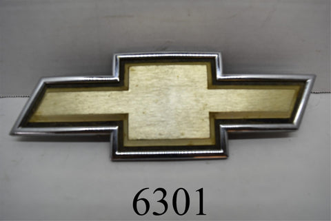 Original GM OEM 1983-1987 Chevy Pickup Truck Bowtie Grille Emblem