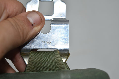 1972 1973 Ford Mustang ORIGINAL BUCKET SEAT Green SEAT BELT H-549 date 51-72 RH