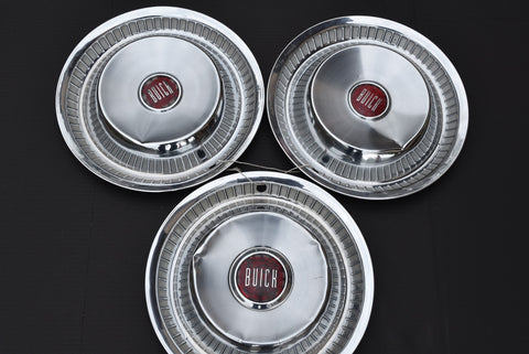 1956 56 BUICK ROADMASTER HUBCAP WHEEL COVER CENTER CAP ANTIQUE CLASSIC Set of 3