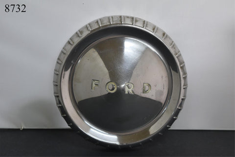 1960 1961 1962 FORD FALCON DOG DISH HUBCAP WHEEL COVER BOTTLE CAP 9.5" OEM