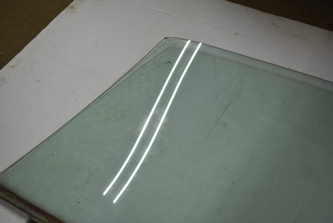 1973 1980 Chevy Blazer Suburban GMC Truck Squarebody RH Front Door Glass 73 80