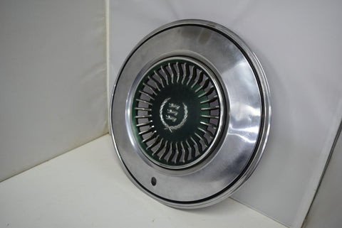 1975 76 77 78 Ford LTD Landau Galaxie 500 Country Squire 15” Hubcap 1976 1977 75