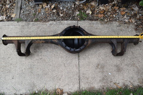 1958 CADILLAC LIMO FLEETWOOD SERIES 75 REAR AXLE DIFFERENTIAL HOUSING 58