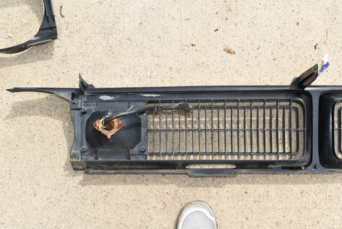 1970 70 Dodge Dart Swinger Grille Headlight Bezel MOPAR Broken Needs Repair