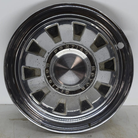 1960 Pontiac Motor Division 14" Hubcap Original 60 Chrome