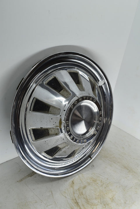 1960 Pontiac Motor Division 14" Hubcap Original 60 Chrome