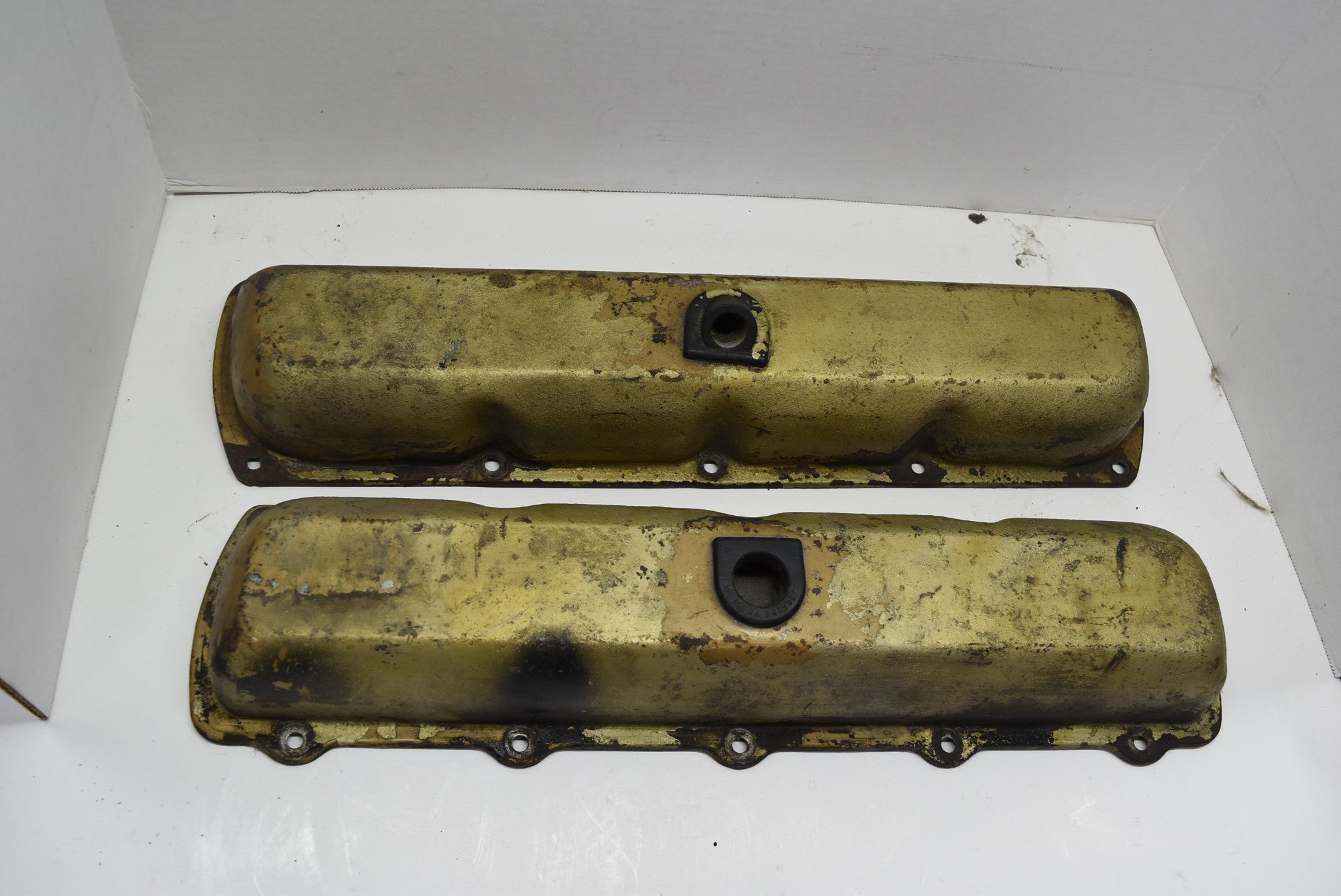 1972 Oldsmobile Valve Covers 350 400 455 Under Hood Accessory Hurst Ol