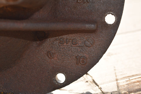 65 71 Ford Mustang 8" Rear Differential Third Member Pig 3.00 28 Spline 8 Inch