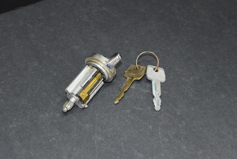 1971 1972 1973 Ford Gran Torino Sport Ignition Switch with Key 71 72 73