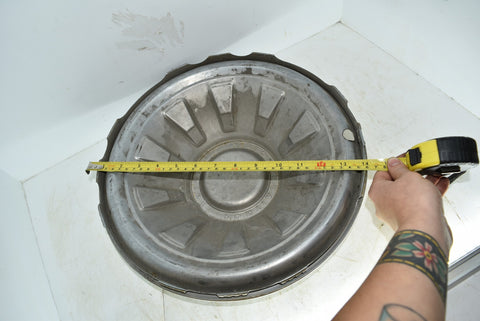 1960 Pontiac Motor Division 14" Hubcap Original 60 Chrome