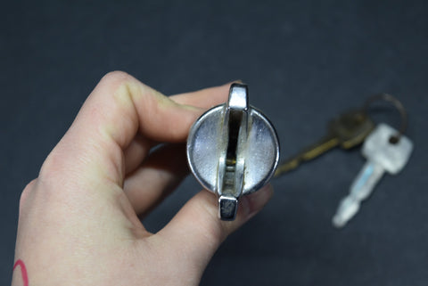 1971 1972 1973 Ford Gran Torino Sport Ignition Switch with Key 71 72 73