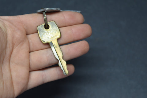 1971 1972 1973 Ford Gran Torino Sport Ignition Switch with Key 71 72 73