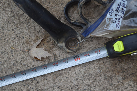 2001 2010 CHEVY SILVERADO GMC SIERRA LB7 6.6L 4x4 FRONT SWAY STABILIZER BAR 02