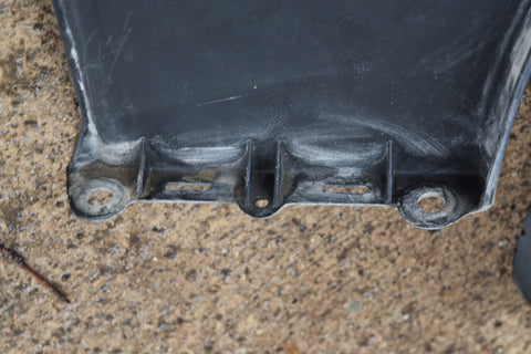 2001 2004 Chevy Silverado Duramax 6.6L Diesel 4x4 Fan Shroud Upper 01 02 03 04