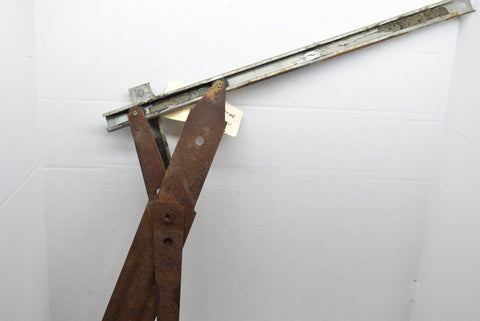 1970 to 1981 CAMARO FIREBIRD WINDOW REGULATOR LH Pontiac