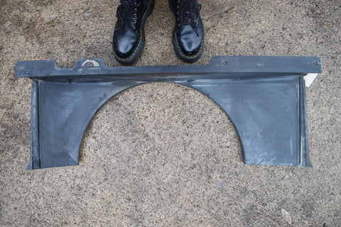 2001 2004 Chevy Silverado Duramax 6.6L Diesel 4x4 Fan Shroud Upper 01 02 03 04