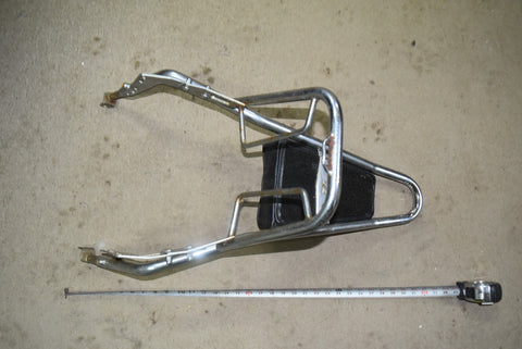 1980 UNIVERSAL BACK REST AND RACK WITH PAD SISSY BAR LUGGAGE 80 VINTAGE
