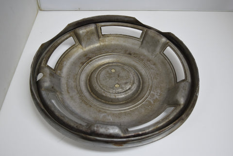1965 65 Chevrolet 14" Wheel Hub Cap Chevy Corvair Monza OEM
