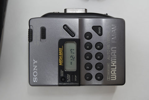 Sony Walkman WM-FX43 Auto Reverse With Case & Headphones Tested Working Vintage