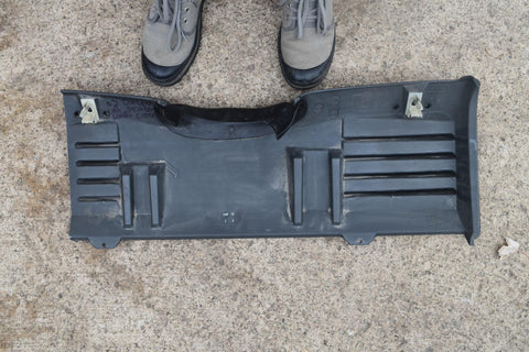 2000 2001 2002 Chevrolet Silverado 2500 Duramax Knee Bolster Filler Panel Gray