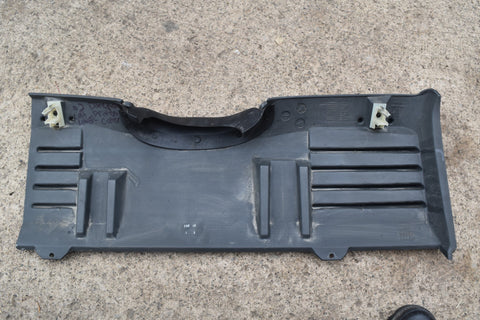 2000 2001 2002 Chevrolet Silverado 2500 Duramax Knee Bolster Filler Panel Gray