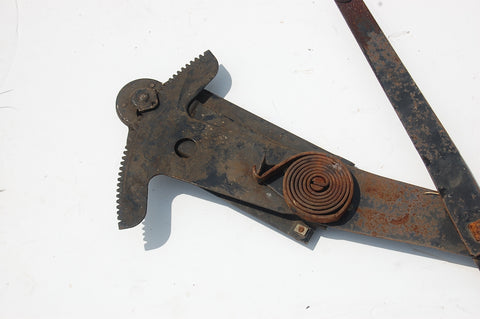 1969 1970 Mustang Shelby Boss Cougar XR7 Passenger Door Window Glass Regulator