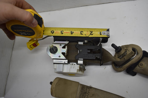 2009 F250 F-250 SUPERDUTY FRONT DRIVER LEFT SEAT BELT RETRACTOR 2008 2010