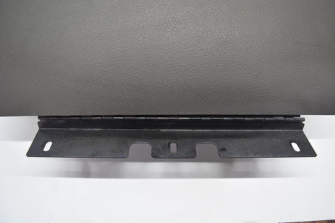 2005 2007 2009 CHEVROLET TRAILBLAZER GLOVE BOX DOOR ASSEMBLY GRAY 05 06 07 08 09