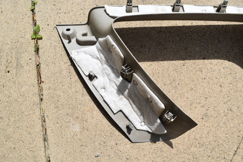 2007 CHEVROLET TRAILBLAZER REAR DRIVER WINDOW UPPER TRIM MOLDING 07 2005 2009