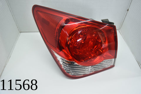 2011 2016 CHEVY CRUZE DRIVER LEFT TAILLIGHT 11 12 13 14 15 16