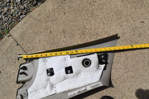 2007 CHEVROLET TRAILBLAZER REAR DRIVER WINDOW UPPER TRIM MOLDING 07 2005 2009