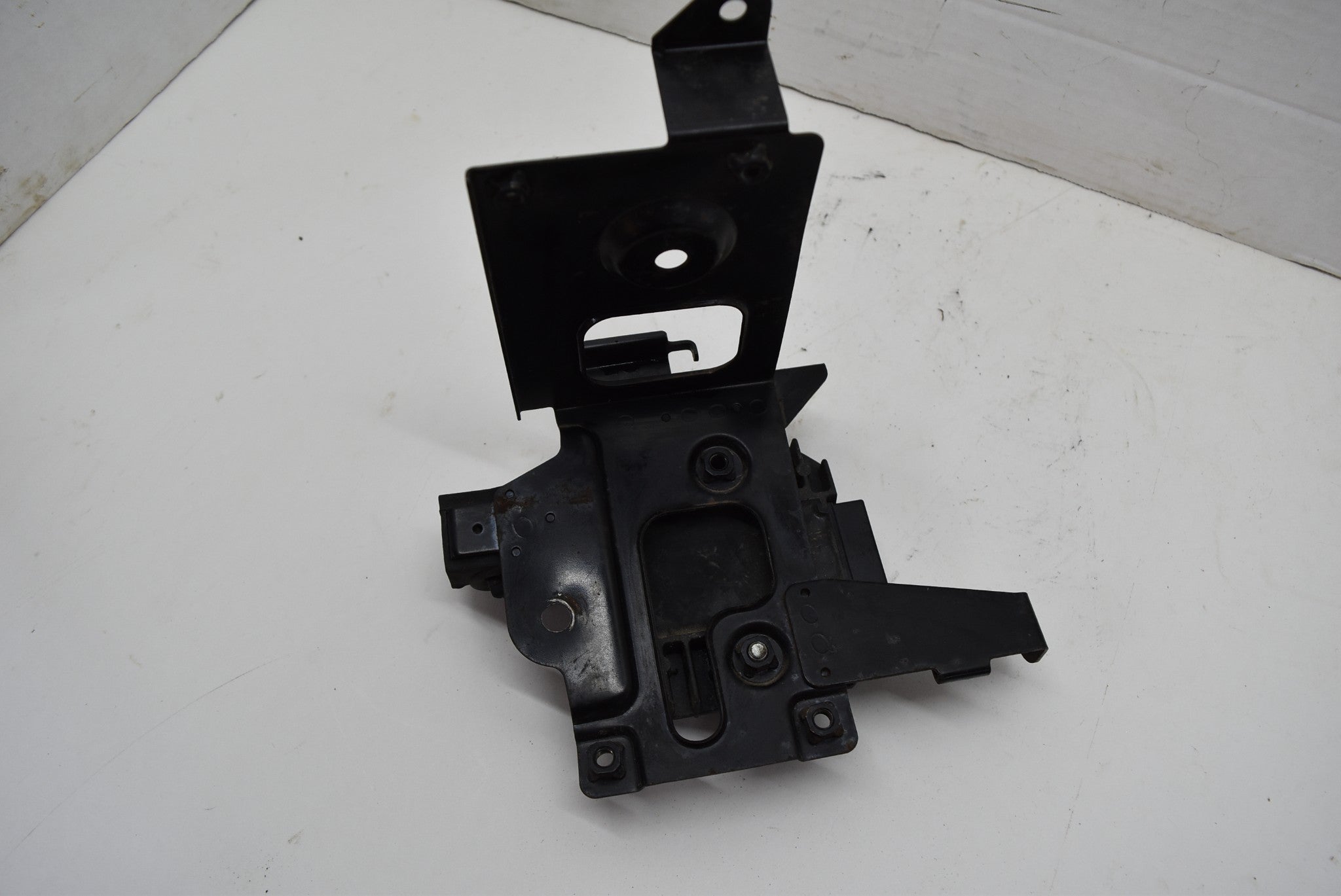 1997 KAWASAKI VULCAN 88 VN1500 VN 1500 VOLTAGE REGULATOR BRACKET RECTI