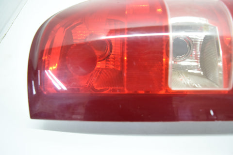 2007 2013 CHEVROLET CHEVY SILVERADO 1500 TAIL LIGHT LAMP PASSENGER RIGHT 07 08