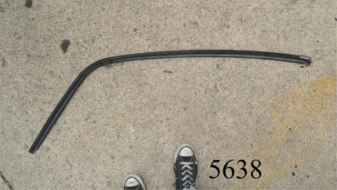 1970-1981 Pontiac Firebird Roof Rail Weatherstrip Holder Channel Drip Door Seal RH