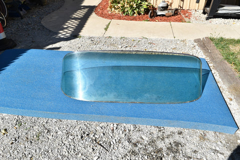 1958 Oldsmobile Super 88 Front Window Glass Windshield 58 Olds 4 Door OEM CHIP