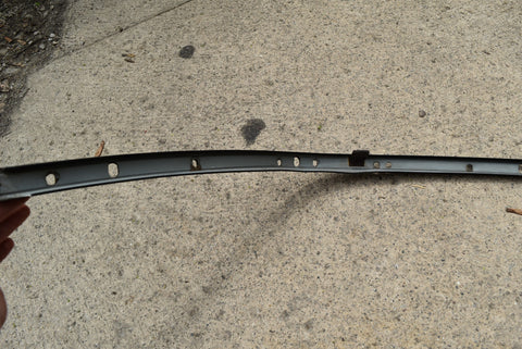 1970-1981 Pontiac Firebird Roof Rail Weatherstrip Holder Channel Drip Door Seal RH