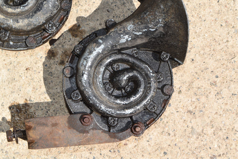 1964 Ford Galaxie 500 Hi Lo Horns Brackets Horn Honk Pair Set Untested 64