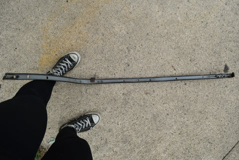 1970-1981 Pontiac Firebird Roof Rail Weatherstrip Holder Channel Drip Door Seal RH