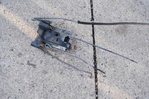 1979 1993 FORD MUSTANG LATCH MECHANISM ASSEMBLY HANDLE PASSENGER RIGHT 83 84 85