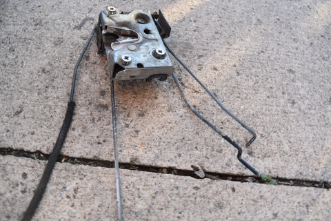 1979 1993 FORD MUSTANG LATCH MECHANISM ASSEMBLY HANDLE PASSENGER RIGHT 83 84 85