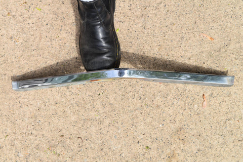 1968 Oldsmobile Cutlass Hood Lip Trim Center Middle Nose V Front Olds 68