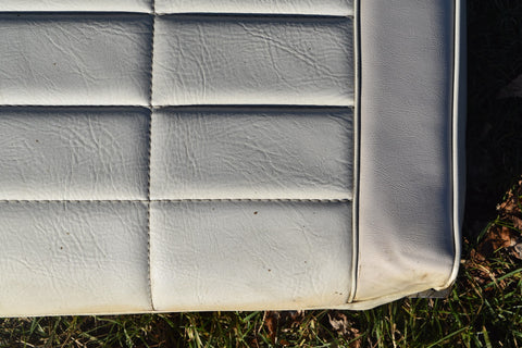 1983 1986 Ford Mustang Convertible Rear Upper Seat Section Fox White 83 84 85 86