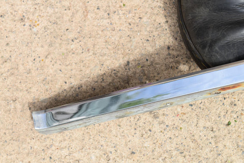 1968 Oldsmobile Cutlass Hood Lip Trim Center Middle Nose V Front Olds 68