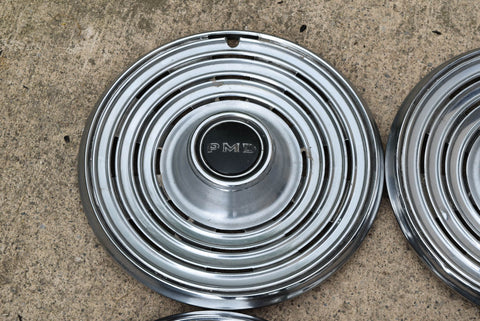 1969 Pontiac Hubcaps 15" Set of 4 PMD Emblem Original GM