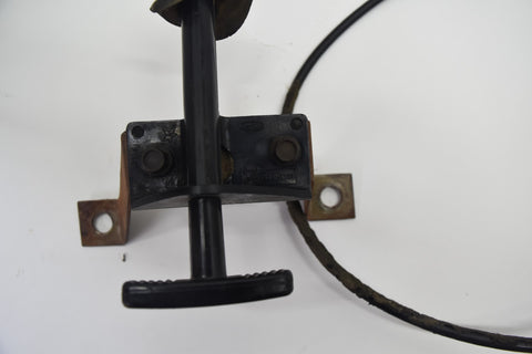 1983 1993 FORD MUSTANG GAS HOOD RELEASE CABLE PULL HANDLE 84 85 86 87 88 89