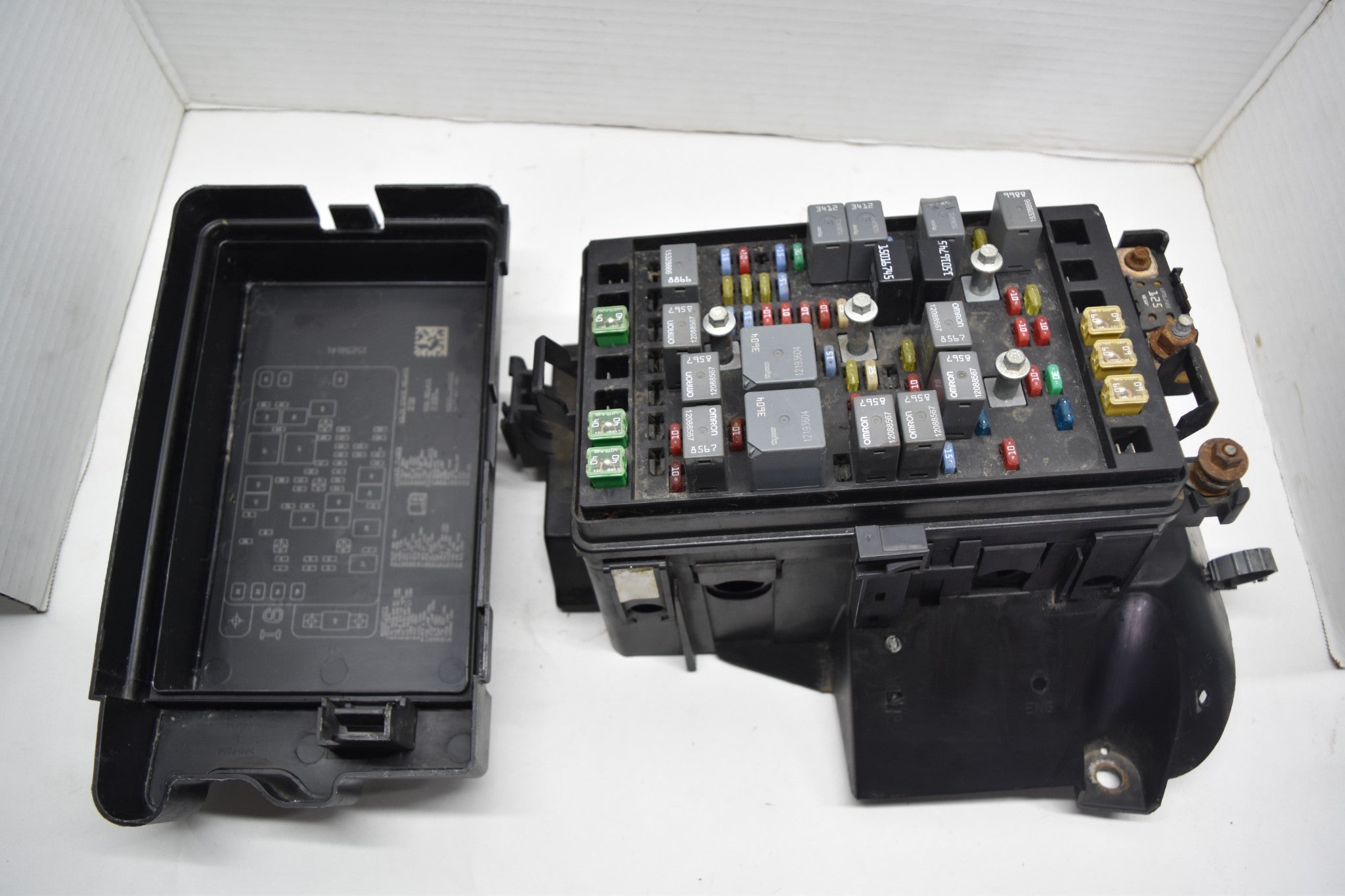 2007 TRAILBLAZER CHEVY CHEVROLET TRAILBLAZER FUSE RELAY MODULE BOX 07 ...