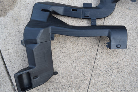 1999 2007 CHEVY 1500 2500 SILVERADO DURAMAX UNDER FLOOR HVAC DUCT TUBE 02