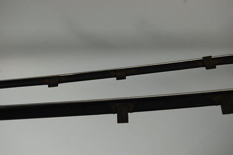 1963 2-door Pontiac Catalina Front Windows Molding and Seal