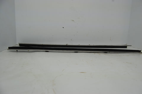 1963 2-door Pontiac Catalina Rear Windows Molding and Seal